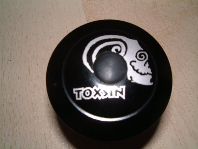 Toxsin007.jpg