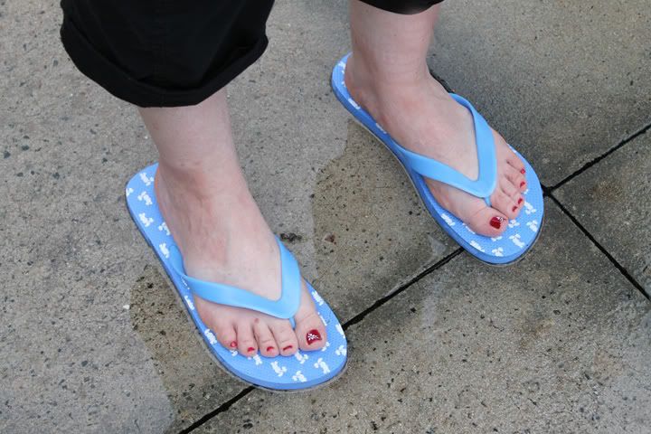 CarolFlipFlop.jpg