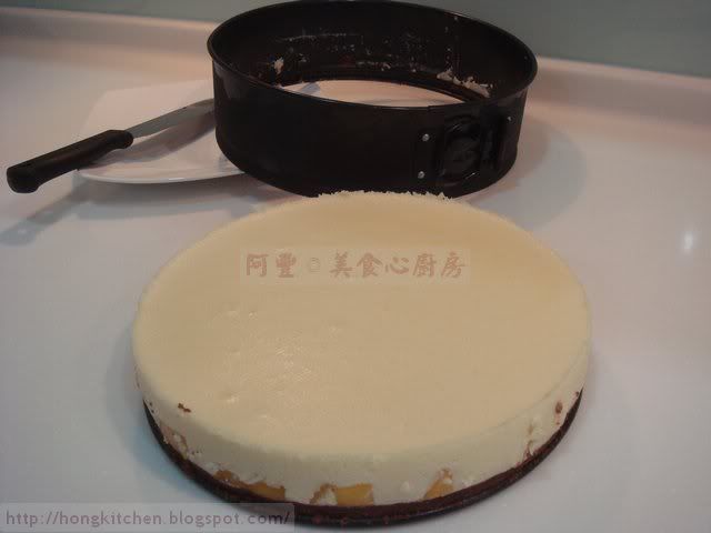 Chilled Mango Cheesecake II (11).jpg