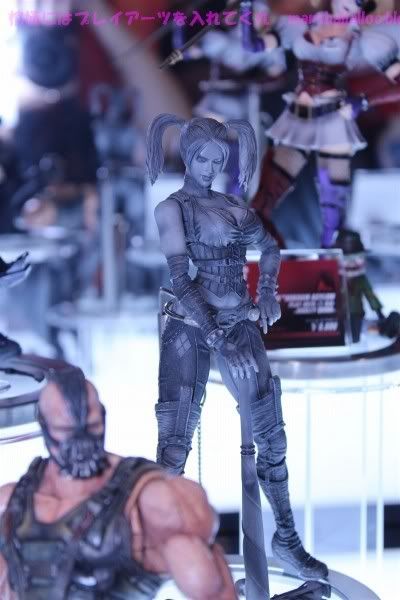 Arkham-City-Play-Arts-Kai-Harley-Quinn_1348207224_zps48da38ce.jpg