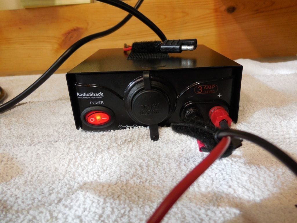 Modern Vespa Installing a voltmeter on a vespa 250 GTS stepbystep