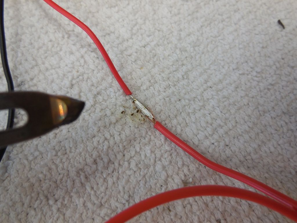 Modern Vespa Installing a voltmeter on a vespa 250 GTS stepbystep