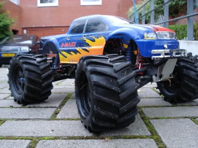 E-MaxxNieuw7640x480.jpg