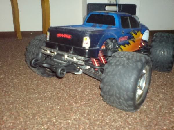 Emaxx1feb600x450.jpg