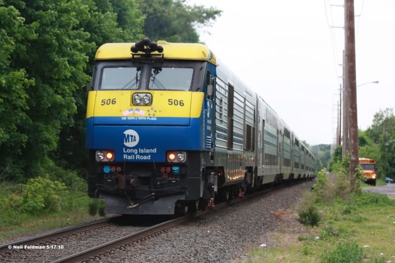 DM30AC_506_509_8_Cars_Train_658_St_.jpg