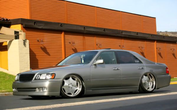 http://i52.photobucket.com/albums/g35/excelzx3/VIP%20Q45/q45autofashion.jpg