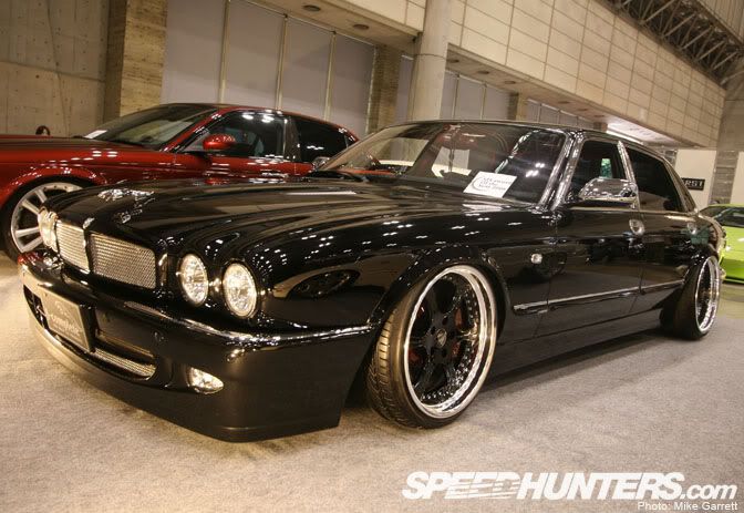 http://i52.photobucket.com/albums/g35/excelzx3/VIP%20Style%20Cars/TokyoSIS4.jpg