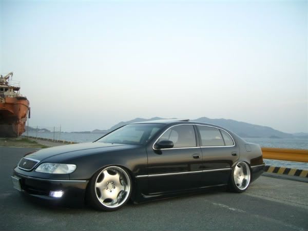 http://i52.photobucket.com/albums/g35/excelzx3/VIP%20aristo/aristo1.jpg