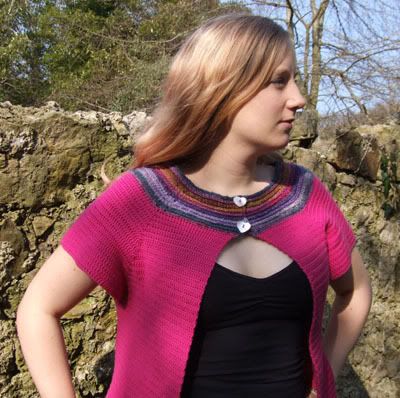 free crochet top pattern, treble stitch, double crochet stitch, single crochet stitch, free pink top, simple free pattern, Ravelry free pattern crochet