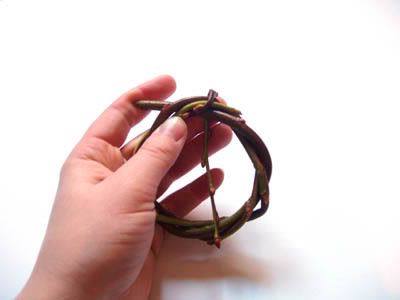 willow brooch, step 6, how to make a brooch