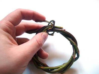 willow brooch, step 7, how to make a brooch