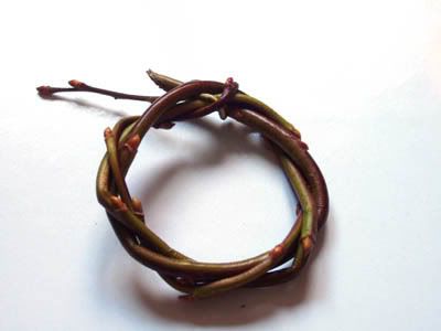 willow brooch, step 9, how to make a brooch