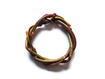 willow brooch, step 10, how to make a brooch