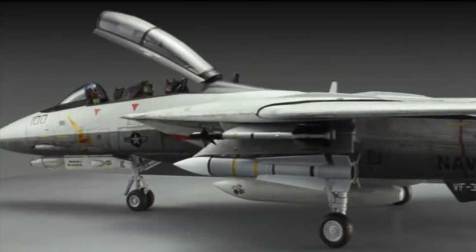 Hachette Collections Japan 1/32 Diecast F-14D VF-31 Hachette Collections Japan 1/32 Diecast F-14D VF-31