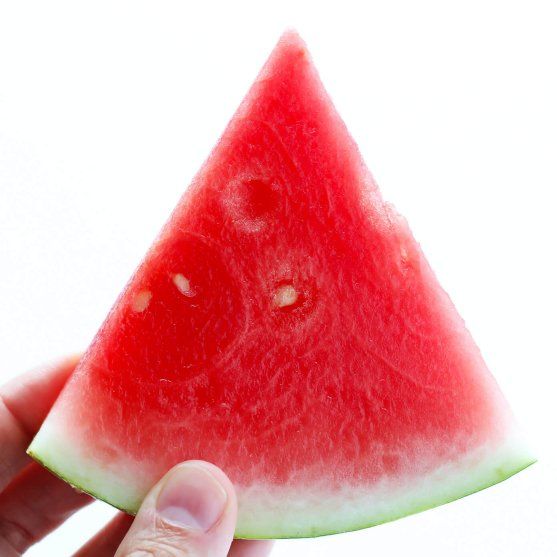  photo How To Cut Watermelon Square RED40.jpg