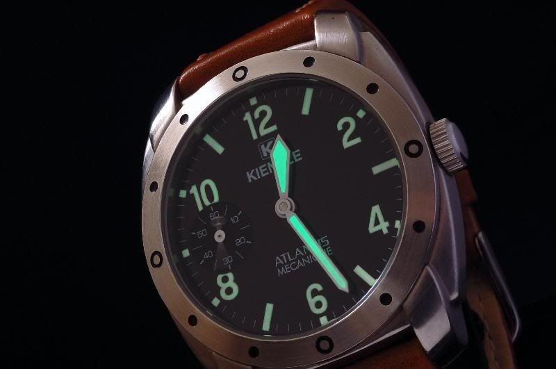 Panerai style?