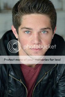 MV5BNTk4NTYxNjM1NF5BMl5BanBnXkFtZTgwMzc4